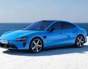 Xiaomi Unveils Restyled Version of SU7 Car