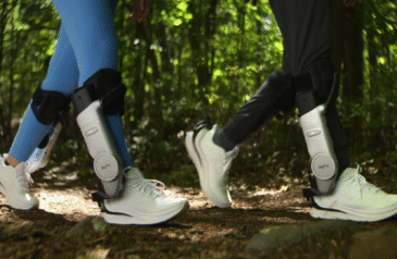 Robotic Sidekick sneakers worth 4500 dollars were presented at CES 2026